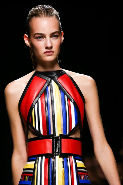 Look 85